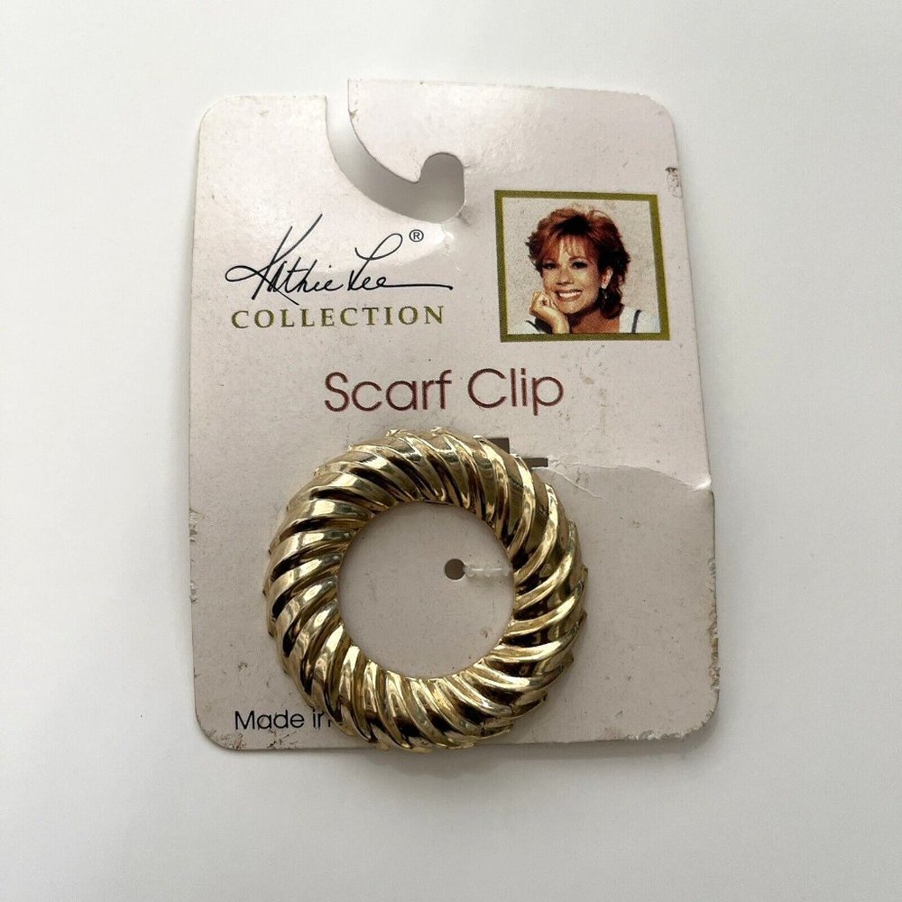 Vintage 90's Kathie Lee Collection Gold Tone Swirl  Scarf Clip USA NOS